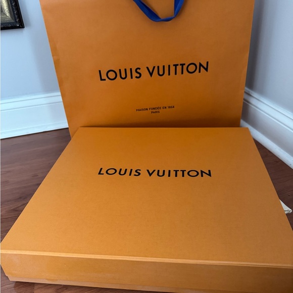 Louis Vuitton Graceful MM (Damier Azur) NEW - Picture 2 of 4